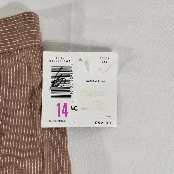 NWT LIZ CLAIBORNE Women's 14 (Actual 32" x 9") Brown Striped Bermuda Shorts - Picture 5 of 6